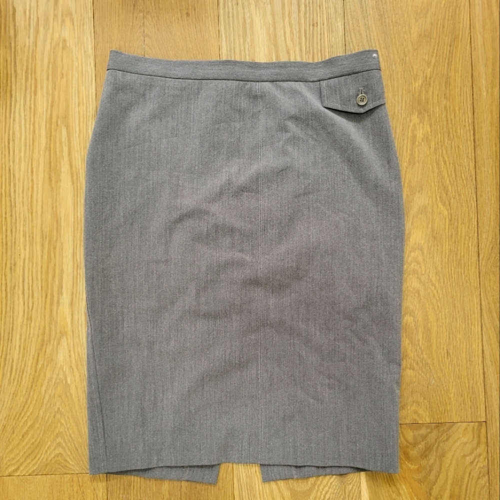 BCBGMaxazria Gray penicil skirt